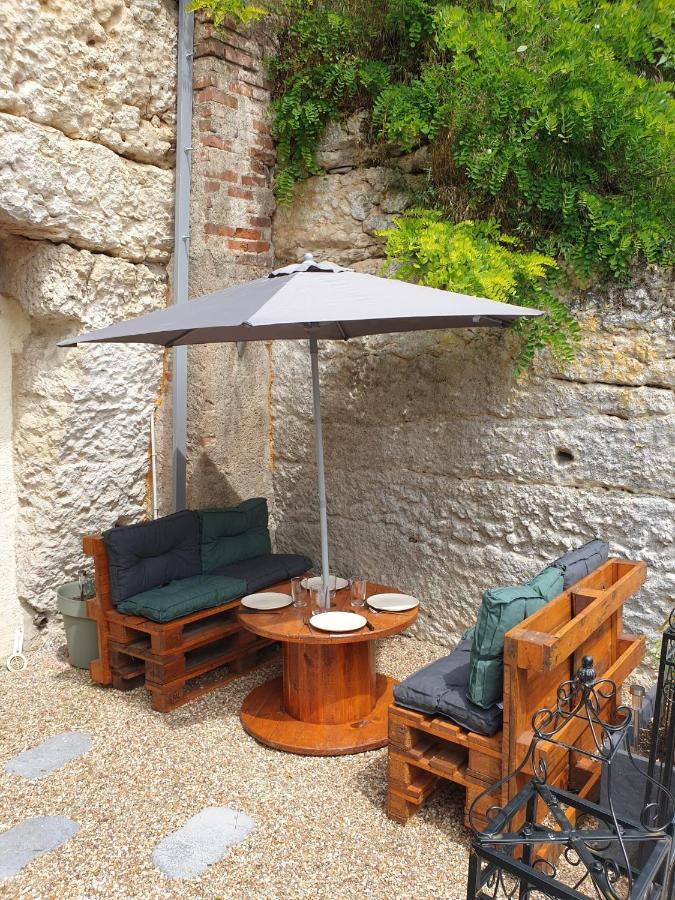 Appartamento La Grotte Du Bonheur Cangey Esterno foto